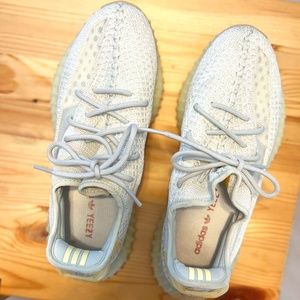 YEEZY'S!!! Color-Changing, size 11